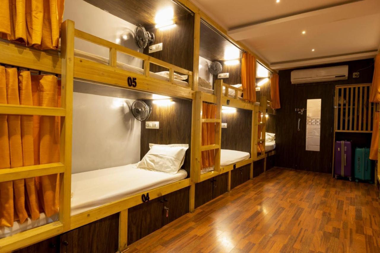 Sunrise Dormitory Hostel Мумбаи Экстерьер фото